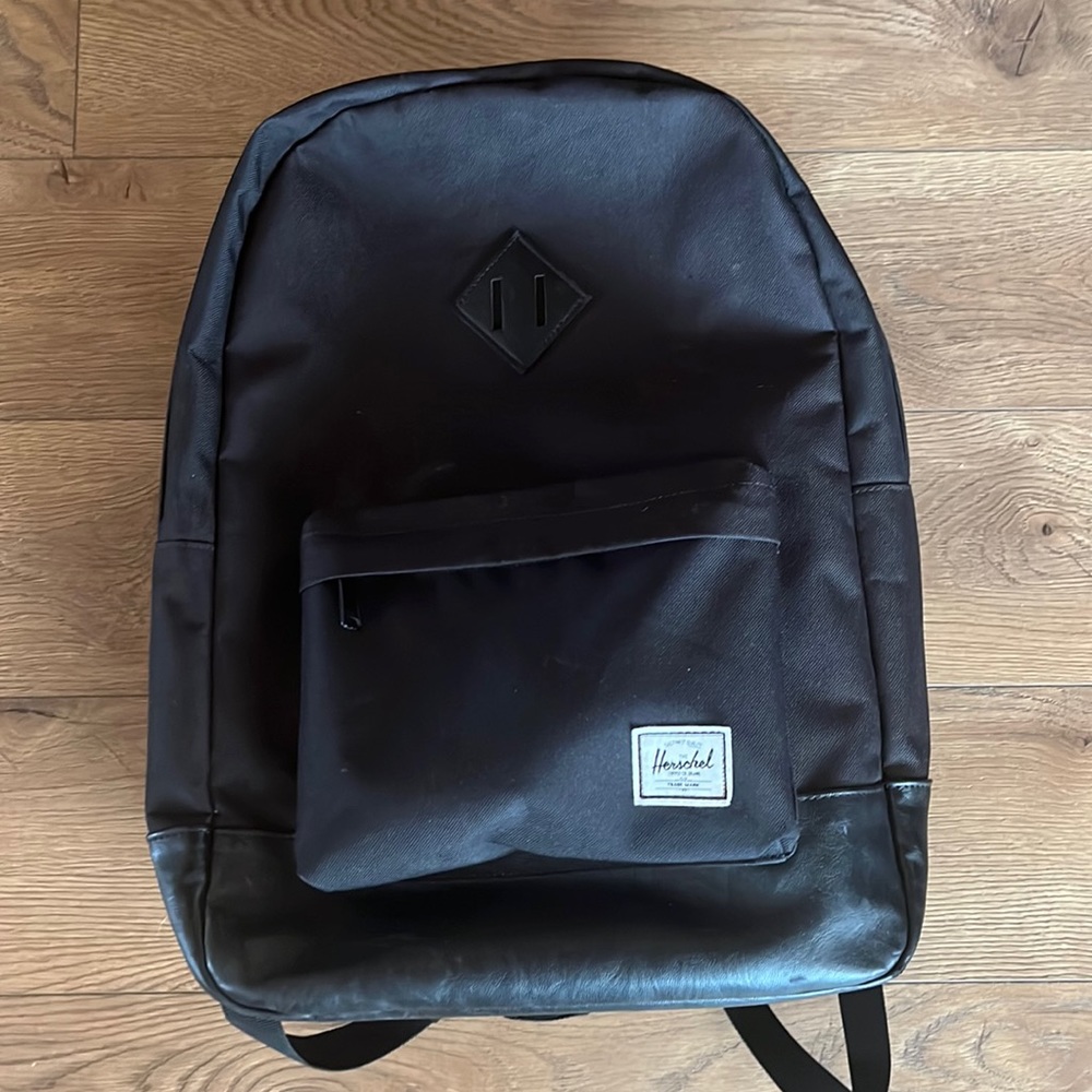 Herschel Heritage Backpack Black